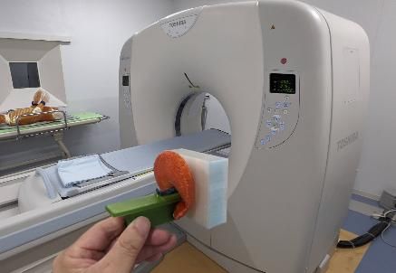 CT装置の前で立体モデルを用いた学習